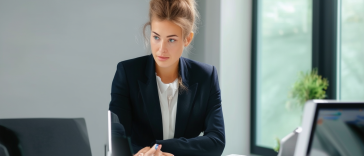 découvrez notre formation seo complète pour maîtriser les fondamentaux du référencement et booster votre visibilité en ligne. apprenez à optimiser votre site web, attirer plus de trafic et améliorer votre positionnement sur les moteurs de recherche.